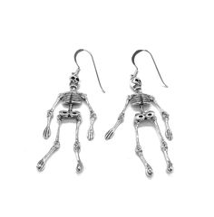 925 Sterling Silver Whole Body Drop Dangling Gothic Skeleton Earrings Drop length of the earrings are 60 mm. They come in a pretty gift bag. Party Favors For Teens, Gothic Skeleton, Parties Du Corps, Skeleton Earrings, Goth Earrings, Skeleton Skull, Skeleton Print, Halloween Costume Accessories, Skull Earrings