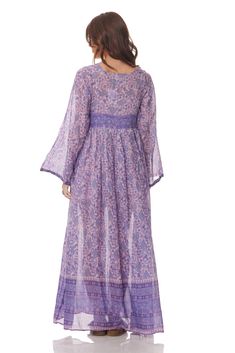 Jade Printed Maxi dress is perfect for beach-to-bar occasions. Some of our favorite touches, sophisticated and graceful design, make this dress an instant Blue Boheme classic.Color: Lavender Sizes: Small/Medium, Fits Size 2 to 6 and Medium/Large, Fits Size 6 to 10 100% Indian Cotton With a Lining Made in India Model Height: 5'7Bust: 32BWaist: 24Hips: 32 Bohemian Lavender V-neck Maxi Dress, Flowy Floor-length Beach Dress, Spring Lavender Maxi Dress, Purple Long Dress Beach Cover-up, Elegant Boho Maxi Dress For Beach Cover-up, Elegant Boho Maxi Dress For Beach, Summer Purple Maxi Dress For Daywear, Lavender Midi Dress For Beach Summer, Purple Maxi Dress For Summer Daywear