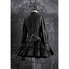 A gothic blouse that looks like an aristocratic lady from medieval Europe. Her collar has a cross sword embroidered on it, the back is laced, and the chest is decorated with a statement frill. She is a mysterious young lady with a gorgeous aura. 
 
 

 

 
 
 
 Size 
 
 XS size 
 
 Length: 63cm 
 Bust: 84cm 
 Waist: 72cm 
 Sleeve length: 62cm 
 
 S size 
 
 Length: 64cm 
 Bust: 88cm 
 Waist: 76cm 
 Sleeve length: 62cm 
 
 M size 
 
 Length: 65cm 
 Bust: 92cm 
 Waist: 80cm 
 Sleeve length: 62.5cm Gothic Blouse, Dark Gray, No Frills, That Look, Sleeve Length, Collar, Embroidery, Grey, Lace