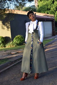 South African Traditional Dresses Xhosa, African Traditional Dresses Xhosa, Traditional Dresses Xhosa, South African Traditional Dresses, African Traditional Wear, Shweshwe Dresses, African Fashion Skirts, African Fashion Traditional, African Fashion Modern