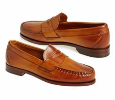 Handmade Moccasin Formal Loafers Dress Slippers Leather Formal Shoes on Storenvy Handmade Moccasins, Quality Leather Boots, Moccasin Shoes, Men's Wedding Shoes, Shoes Formal, Boat Fashion, Gentleman Shoes, Leather Formal Shoes, Formal Office