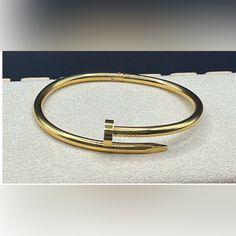 Nail Shaped Bracelet Gold Plated Stainless Steel 19 Cm Available Nib All Sales Are Final. No Returns And No Exchanges. Nail Shaped, Bracelet Gold, Womens Jewelry Bracelets, Gold Bracelet, Gold Plate, Plating, Womens Sizes, Women Jewelry, Stainless Steel