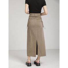 Discover Timeless Style with a Modern Twist Step into the autumn season with elegance and comfort in our Autumn Vintage High Waist Denim Cargo Skirt. Perfect for women who value both style and practicality, this skirt is a versatile addition to your wardrobe. Its casual yet chic design makes it ideal for various occasions, from a day at the office to a relaxed weekend outing. Key Features This skirt boasts a range of features that cater to both comfort and style: High-Quality Fabric: Crafted from a blend of cotton and polyester, it offers both durability and a soft touch. Practical Design: The A-line silhouette paired with handy pockets provides both a flattering shape and functionality. Perfect Length: Its mid-calf length makes it suitable for various body types, offering a modest yet fas Denim Cargo Skirt, Cardigan Sweater Vest, Denim Cargo, High Waist Denim, Empire Waistline, Cargo Skirt, Skirt With Pockets, Autumn Season, Jeans Rock