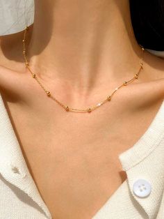 Neck Chain Design, Gold Simple Chain, Gold Neck Chain, Dental Jewelry, Hand Jewelry Rings, Unique Gold Jewelry Designs, Blink Blink, Gold Minimalist Jewelry