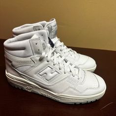 New Balance Mens White 650 Bb650rww Leather Mid Top Lace Up Sneakers Size 9.5d Brand: New Balance Department: Men Size: 9.5 Color: White Type: Athletic Style: Sneaker Style Code: Bb650rww Pattern: Solid Theme: Sports Shoe Shaft Style: Mid Top Closure: Lace Up Features: Comfort, Cushioned, Adjustable Occasion: Activewear Seasons: All Season Condition: New Without Box I Offer Discounts For All Return Customers. - Jvs New Balance High-top Sneakers With Rubber Sole, New Balance High-top Leather Sneakers With Rubber Sole, New Balance Leather High-top Lace-up Sneakers, New Balance Leather High-top Sneakers With Boost Midsole, Leather High-top Sneakers With Boost Midsole By New Balance, New Balance Leather Basketball Shoes With Boost Midsole, Custom New Balance Lace-up Leather Sneakers, New Balance Custom Leather Lace-up Sneakers, Classic New Balance High-top Custom Sneakers