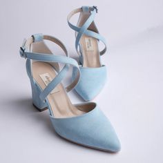 Wedding Heels Blue, Blue Shoes Wedding, Wedding Shoes Blue, Baby Blue Shoes, Shoes Wedding Heels, Colorful Wedding Shoes, Blue Block Heels, Blue Bridal Shoes, Blue High Heels