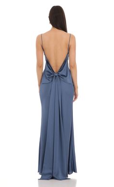 Back Bow Satin Dress in Navy Wedding Guest Dress Inspo Elegant, Navy Blue Backless Dress, Wedding Guest Dress Backless, Low Back Dress Prom, Early 2000s Homecoming Dress, Backless Bow Dress, Dusty Blue Maxi Dress, Prom Dresses 2025 Trends, Sweet 16 Guest Dresses