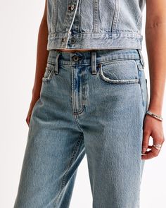 Embrace the nostalgia of the 90s with Abercrombie & Fitch's Women's Low Rise Baggy Jeans in Medium Tinted. Perfect for those who love a retro vibe, these jeans are a must-have for your casual wardrobe.

- Size: 30 SHORT
- Color: Medium Tinted
- Material: Pocket Bag - Polyester, Cotton Blend
- Gender: Female
- Fit: Low rise, 8.5” rise; relaxed at waist and hips; baggy, full-length leg
- Fabric: Vintage stretch for comfort and an authentic look

These jeans offer a versatile baggy fit that can be Classic Mid-rise Faded Flare Jeans, Classic Faded Mid-rise Flare Jeans, Classic Faded Cropped Jeans In Rigid Denim, Washed Cropped Leg Flare Jeans For Everyday, Classic Mid-rise Cropped Jeans In Faded Color, Classic Faded Mid-rise Cropped Jeans, Summer Everyday Washed Flare Jeans, Everyday Medium Wash Bottoms With Straight Hem, Everyday Washed Flare Jeans With Cropped Leg