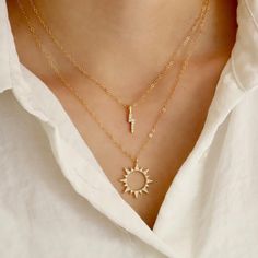 Gold sunflower pendant necklace Star And Moon Necklace, Sunflower Jewelry, Sun Necklace, Layered Necklaces Silver, Sunflower Necklace, Celestial Necklace, The Sunflower, Gold Sun, Dainty Gold Necklace