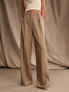 Caqui Casual Collar  Tela tricotada Liso Pierna ancha Embellished No-Elástico Work Pants Aesthetic, Wide Leg Pants Outfit Formal, Wide Leg Suit Women, Formal Pant Women, Khaki Pants Outfit Aesthetic, Khaki Outfits For Women, Wide Leg Formal Pants, Simple Outfit Ideas Casual, Work Pants Outfit