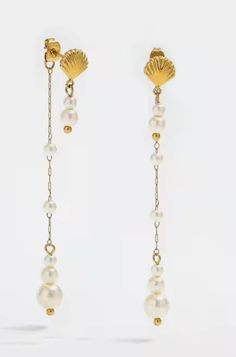 The minimalist design allows these earrings to seamlessly complement any outfit, whether you're heading to the office, a formal event, or a casual outing. Lightweight and comfortable, they offer all-day wear with a subtle yet captivating charm. Chic Formal Pearl Drop Clip-on Earrings, Chic Formal Clip-on Pearl Drop Earrings, Chic Pearl Drop Clip-on Earrings For Formal Occasions, Elegant Everyday Adjustable Linear Earrings, Adjustable Elegant Linear Earrings For Everyday, Minimalist Pierced Earrings For Evening, Minimalist Adjustable Pearl Earrings, Elegant Metal Linear Earrings For Evening, Adjustable Minimalist Pearl Earrings