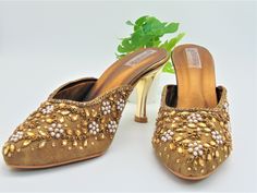 Gold Hand Embellished Heels For Reception, Gold Block Heels For Wedding, Gold Open Toe Block Heels For Wedding, Embroidered Pointed Toe Wedding Shoes For Party, Gold Closed Toe Block Heels, Elegant Festive Heels For Party, Elegant Party Heels For Festive Occasions, Elegant Festive Party Heels, Hand Embellished Heels For Party