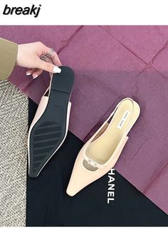 Shipping: Worldwide Express Shipping AvailableDelivery time: 7-15Days Fast ShippingReturns: Fast refund, 100% Money Back Guarantee.SPECIFICATIONSWith Platforms: NoUpper Material: PUStyle: FashionSide Vamp Type: OpenSandal Type: Ankle-WrapPattern Type: SolidOutsole Material: RubberOrigin: Mainland ChinaOccasion: CasualModel Number: 220Lining Material: PUItem Type: SandalsInsole Material: PUHeel Type: Flat withHeel Height: Low (1cm-3cm)Fit: Fits true to size, take your normal sizeFashion Element: Office Shoes Women, Flat Heels, Pu Heels, Slip On Mules, Office Parties, Ladies Shoes, Women Sandals, Pink Shoes, Pink Beige