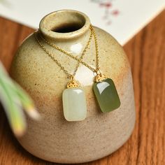 Elegant Rectangular Jade Necklace, Gold Jade Necklace Fine Jewelry, Gold Jade Necklace In Fine Jewelry Style, Fine Jewelry Gold Necklace With Jade, Rectangular Jade Gemstone Necklaces, Rectangular Jade Gemstone Necklace, Handmade Yellow Gold Jade Necklaces, Handmade Yellow Gold Jade Necklace, Jade Charm