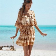 Nwtcoco Lei Flutter Sleeve Playdress Beautiful Bells And Gold Thread Flawless In Size Large - Love To Trade For Other Spell Large Or Xl 70s Glamour, Isabel Lucas, Spell Designs, Looks Country, Mode Boho, Boho Mini Dress, Play Dress, Flutter Sleeve, Boho Dress