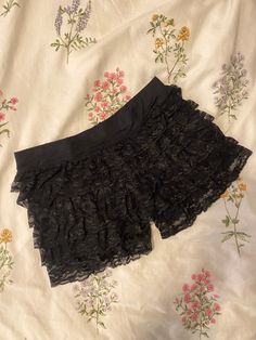 Size UK 6-8 , never worn  Low waisted japaneese lace ruffle rara mini short shorts Ruffled Skirt Shorts With Stretch, Stretch Lace Mini Bottoms, Stretch Ruffled Skirt Shorts, Stretch Ruffled Shorts, Fitted High-waisted Ruffled Shorts, Ruffled Fitted High-waisted Shorts, Summer Lace Ruffled Skirt Bottoms, Fitted High-waisted Ruffle Shorts, Party Bottoms With Lace Trim And Short Length