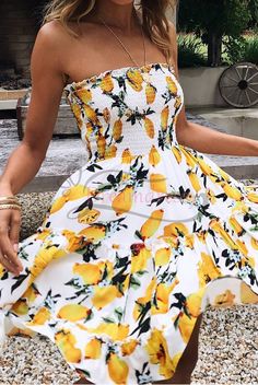 Strapless Lemon Print Short Dress Floral Print Short Dress, Printed Beach Dresses, Strapless Tube Dress, Printed Short Dresses, Beach Mini Dress, Vogue Dress, Off Shoulder Dresses, Bandeau Dress