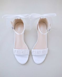 Open Toe Wedding Shoes With Satin Bow, White Satin Bow Wedding Shoes For Bridesmaids, Low Heel Bridesmaid Wedding Shoes For Summer, Open Toe Bridesmaid Wedding Shoes With Bow, Low Heel Summer Wedding Shoes For Bridesmaid, Summer Wedding Sandals With Bow Straps, Bridesmaid Open Toe Wedding Shoes With Bow, Feminine Block Heel Wedding Sandals, Summer Bridesmaid Wedding Shoes With Low Heel