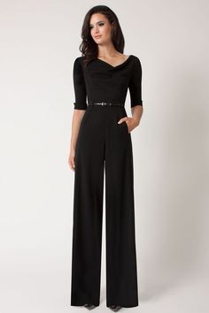 #jumpsuits #elegancia #glamour #style Mode Monochrome, Jumpsuit Evening, Black Jumpsuits, Gaun Fashion, Designer Jumpsuits, Looks Chic