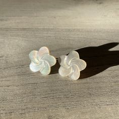 White Mother Of Pearl Flower-shaped Earrings, Mother Of Pearl Flower Earrings As Gift, White Mother Of Pearl Flower Earrings, Iridescent Shell, Sunset Quotes Instagram, Quotes Instagram, Flower Earring, Sunset Quotes, Clothing Inspiration