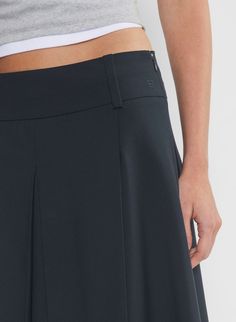 CORNETTO PLEATED SKIRT | Aritzia Structured Fabric, Pleated Midi Skirt, Denim Shirt, Sock Shoes, Pleated Skirt, Stylish Outfits, Low Rise, Midi Skirt, Active Wear