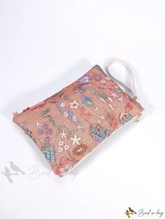 Bird in Bag - Straw Bag with Flower Embroidery and Wallet. Spring Shoulder Bag With Removable Pouch, Spring Shoulder Bag With Detachable Pouch, Summer Mobile Phone Bag Clutch In Pouch Shape, Summer Mobile Phone Pouch Clutch, Spring Clutch Evening Bag, Spring Clutch Evening Bag As Gift, Spring Clutch Evening Bag For Gift, Spring Bags With Removable Pouch, Spring Bag With Removable Pouch