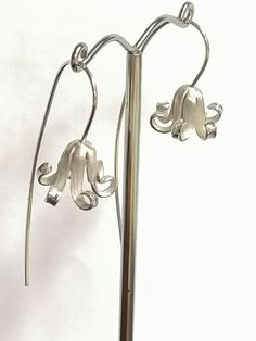 Hyacinth ear drops hand made from Sterling Silver Made in a realistic style  22mm from the piecing to the bottom of the flower and 16mm wide Rings Hand, Ear Drops, Ear Rings, Earings Piercings, Jewelry Earrings Dangle, Dangle Drop Earrings, Hand Made, Dangle Earrings, Jewelry Earrings