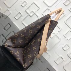 ADC Fashion Lu-Vi bags - 1001 A+ Excellent Quality copies; Contact us if you've any questions in your mind. Emilie Wallet, Lv Bags, Lv Bag, Luxury Bags, Contact Us, Louis Vuitton, Sleek, Shoulder Bag, Luxury Fashion