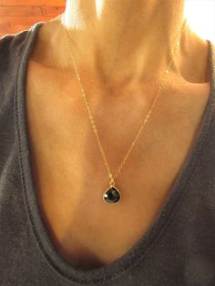 If you want to pay with PayPal, please contact me. Necklace details: * The necklace and the pendant made of 14 karats solid yellow gold. * Chain length 17.7inch/ 45cm'. * 1 Black onyx size: Gold necklace bezel set with a teardrop Black onyx. Gift for women/men, girls/boys. Chain available in all sizes, color gold and karat and Matte or Shining finish. IF YOU WANT A CUSTOM necklace please contact me before purchase. Procedure for making this item: * This item will need 3 business days to finish. Formal Drop Necklace With Birthstone, Elegant Drop Birthstone Necklaces, Elegant Drop Shape Birthstone Necklace, Elegant Drop Birthstone Necklace, Elegant Birthstone Drop Necklace, Gold Onyx Pendant Jewelry, Gold Onyx Jewelry For Gift, Elegant Black Oval Pendant Necklace, Gold Onyx Jewelry For Anniversary