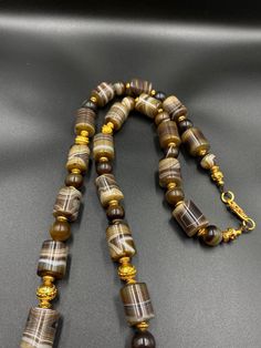 Old natural Suleimani aqeeq agate neacklace with brass beads Traditional Agate Beaded Jewelry, Traditional Agate Beaded Necklaces, Traditional Agate Bead Necklace 8mm, Traditional Adjustable Agate Beads, Handmade Traditional Agate Beads, Eye Band, Long Silver Necklace, Brass Beads, Banded Agate