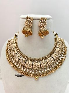 Premium Quality real Kundan gold plated Necklace set comes with beautiful Jhumki Earrings/uncut Polki/ Bridal sets/Reception/Wedding/bridal jewelry/ Indian jewelry /Kundan Jewelry/uncut kundan polki necklace All items are shipped from Brampton, Ontario, Canada. If you need your item by a certain day, please reach out to us for express delivery option before placing the order so that we can update the shipping for you. Standard shipping/delivery timeline Below are the estimated delivery times aft Kundan Polki Necklace, Brampton Ontario, Jewelry Kundan, Kundan Jewelry, Polki Necklace, Jhumki Earrings, Bridal Jewellery Indian, Jewelry Indian, Reception Wedding