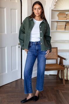 Utility Shirt Jacket - Army Green Green Shirt Jacket Outfit, Tan Utility Jacket Outfit, Field Work Outfit, Green Jacket Outfit Fall, Green Denim Jacket Outfits, Khaki Jacket Outfit, Shirt Jacket Outfit, Utility Jacket Outfit, Green Jacket Outfit