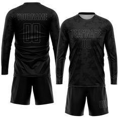 a black soccer uniform with the number 00 on it and an image of a team name