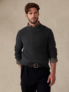 Withstand the need to withdraw from the winter's delights when layered in the soft, warm luxury of 100% cashmere, the luxurious yarn of choice to turn a classic crew-neck sweater into an everyday indulgence.  Crew neck with intarsia detail.  Straight Mens Dark Academia Outfit, Old Money Sweater Men, Men’s Dark Academia, Men’s Knit Sweater Outfit, Dark Academia Style Men, Men’s Winter Sweater, Male Teacher Outfits, Vintage Outfits For Men, Men’s V Neck Sweater Outfit