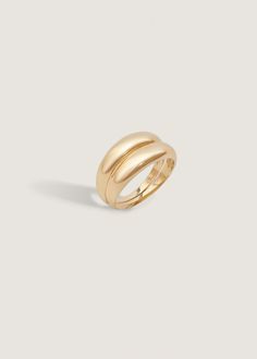 Inspired by Jennie's great grandmother's wedding band with soft curves. A signature, timeless piece you'll wear for every occasion. Small and elegant enough to be worn day to night, bold enough to represent you and your stance. Make it your trademark. This is the same Dare To Love Dome Ring I stacked with another gold Dare To Love Dome Ring for those who want a bolder, textured look. 14k solid gold – always 5mm thick (front), 2mm (back) The rings are two separate rings, so you can wear them stac Dare To Love, Dome Rings, Love Dare, Double Dare, Fall Rings, Hammered Rings, Dome Ring, Average Weight, Broken Chain