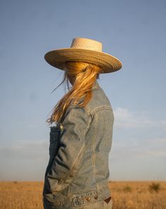 With an open braided weave around the crown, this style of our beloved Guatemalan palm leaf hat is even lighter and cooler than the original. Unshaped hats are perfect for customizing to personal preferences. Just submerge your hat in water, shape it to your liking, and let it dry. made in Guatemala from palm leaf includes a single wrap hatband ships unshaped 4-inch brim Please note that these hats are made by hand, so sizes will vary slightly. Natural Wide Brim Straw Hat For Rodeo, Flat Brim Toquilla Straw Sun Hat For Country Events, Country Style Natural Boater Hat With Wide Brim, Country Style Wide Brim Straw Hat In Natural Color, Natural Flat Brim Sun Hat For Country Events, Natural Panama Hat With Flat Brim For Country Events, Natural Straw Hat With Flat Brim For Country Events, Natural Boater Hat With Curved Brim For Country Events, Natural Woven Panama Hat For Country Events