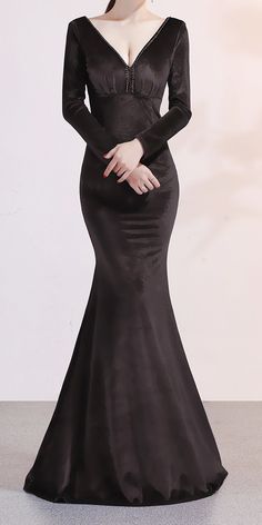 Prom Dresses Tight Fitting, Long Sleeve Elegant Dress, Classy Maxi Dress, Prom Dresses Tight, Long Sleeve Elegant Dresses, Black Mermaid Dress, Black Gowns, Maxi Dress With Long Sleeves, Evening Maxi Dress