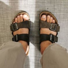 —@londonfootanklesurgeon - . 👣At work today in my London clinic. With temp hitting 35c there was just no way I could wear socks and shoes. . 👣Instead I'm in my birkenstock sandals, and my feet feel great. Which means no discomfort and a more productive happy surgeon 😷😊. Brown Sandals With Removable Insole For Travel, Casual Brown Sandals For Travel, Leather Sandals With Leather Footbed For Travel, Casual Leather Toe Loop Footbed Sandals, Open Toe Sandals With Leather Footbed For Travel, Open Toe Sandals With Oiled Leather Sole, Leather Sandals With Round Toe For Travel, Travel Sandals With Leather Footbed And Open Toe, Casual Brown Travel Sandals