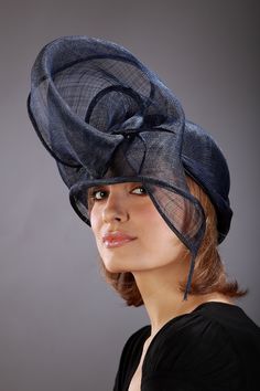 TOUCH OF CHARM AND ELEGANCE Gorgeous Kala Flower Exclusive Derby Hat Wedding Tea Party Headwear Look at your very best, this charming party hat glorifies your personality and enhances the positivity of your etiquette on all occasions. Whether you are attending a wedding reception, Kentucky derby, or visiting any other formal or informal event, it accentuates your style and glamour with all poise and diligence and takes your fashion to the very next level. Created using high-quality handwoven sin Evening Headpiece With Pinched Crown For Kentucky Derby, Evening Pinched Crown Headpiece For Kentucky Derby, Royal Ascot Evening Fascinator With Structured Crown, Royal Ascot Event Costume Hats And Headpieces, Evening Fascinator With Pinched Crown For Kentucky Derby, Royal Ascot Evening Mini Hat With Pinched Crown, Elegant Fitted Cloche Hat For Formal Occasions, Structured Crown Costume Hat For Royal Ascot, Chic Mini Hats With Structured Crown For Events