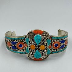 Beautiful vintage Middle East Brass with Multicolor stones Bangle Bracelet Free shipping worldwide 1-Dear valued customers Please Feel Free to contact me With Any Question Or Requests 2- I hope you like Find Something you like in My shop 3- If you want custom order from an item if you want lot please contact me 3- I ship worldwide I will send the order with 1 or 2 business days from the purchasing date to the address of the customer in etsy 4- All packages will Ship Via Thailand Rigester Air Mai Tibetan Jewelry, Stone Bangle, Middle East, Bangle Bracelets, Thailand, Favorite Jewelry, Jewelry Bracelets, Bangles, Bracelet