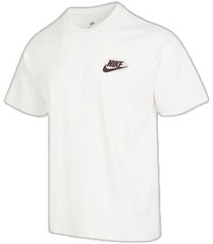 Crew Neck T-shirt For Light Sports, White Athleisure T-shirt For Sports Season, White Athleisure T-shirt With Logo Print, White Moisture-wicking Short Sleeve T-shirt, White Logo Print T-shirt For Sports Season, White Short Sleeve Sportswear T-shirt, Nike Moisture-wicking Sportswear T-shirt, White Graphic Print T-shirt For Light Sports, Nike Short Sleeve T-shirt For Gym