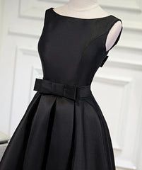 50s Style Bridesmaid Dresses, Vintage Bridesmaid Dresses 50s, 1950s Dress Formal, Audrey Hepburn Style Outfits, Tiffany Dress, Black Cocktail Dresses, Fashion Skater, 60s Cocktail Dress, Tiffany Dresses