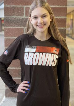 Nike Cleveland Browns Brown Sideline Logo Legend Long Sleeve T-Shirt - 17320762 Brown Nike Tee, Nike Tees Brown, Nfl Browns, Brown Pride, Shirt Graphics, Brown Tshirt, Cleveland Indians, Cleveland Browns, Stay Cool