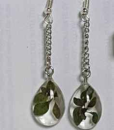 Healthy Gems earrings: handmade earrings made with natural lemon thyme pendants combined with golden or silver colored Lavender Leaves, Gem Earrings, Leaf Pendant, Chain Earrings, Handmade Earrings, Bracelet Set, Pink Flowers, Lavender, Handmade Jewelry