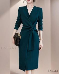 Lasaky - Elegant and Flattering Bodycon Dress - A Fashionable Choice Basic Bodycon Dress, Gowns Dresses Elegant, Modest Dresses Casual, Elegant Dresses Classy, Classy Dress Outfits, Fancy Dress Design, Sophisticated Dress, Classy Casual Outfits, Skirt Skirt