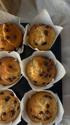 Healthy Baking Aesthetic, Baking Inspo Aesthetic, Fall Desserts Aesthetic, Baking Aesthetic Recipes, Baking Ideas Aesthetic, Homemade Cooking, Think Food, Chocolate Chip Muffins, Food Is Fuel