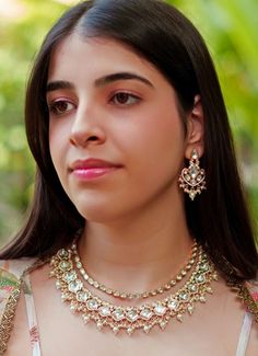 Kundan Polki Gold Necklace Set Zevar By Geeta - Fabilicious Fashion Bridal Jewellery Indian Kundan, Indian Theme, Kundan Jewellery Bridal, Indian Wedding Wear, Bridal Jewellery Indian, Gold Necklace Set, Kundan Jewellery, Traditional Indian, Exquisite Jewelry