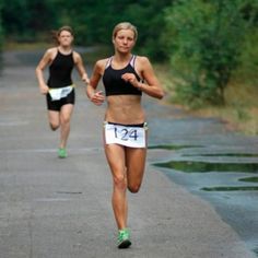 Whether you're running your first race, or training for a marathon or a triathlon, you can find the running tips, training plans, and workout motivation you need to succeed. Best Workout Schedule, Mother Runner, First Marathon, Run Like A Girl, Race Training, Online Shipping, Runner Girl, Running Inspiration