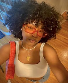 Brown Skin Girl, Pelo Afro, Curly Girl Hairstyles, Curly Girl, Fashion Aesthetic, Natural Curls, Black Girls Hairstyles, Aesthetic Hair