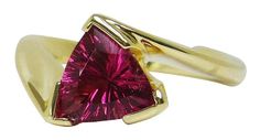 Ring by Tom Dailing featuring a trilliant-cut pink tourmaline in 18K gold. Triangle Gemstone Ring, Big Engagement Rings, Jewelry Magazine, Wedding Pendant, Jewelry Post, Tourmaline Jewelry, Finger Rings